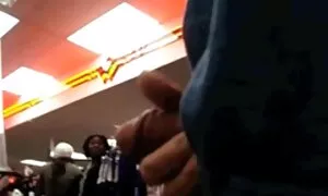 Nachdem der Schal mit dir fertig war, Mädchen, dünn, beginnen, mit ihrer Frisur im Bad zu beschäftigen. Sie saß im Badezimmer, schnappte sich die Hände und fing an, ihre Haare zu strecken, aber sie verstand, dass sie liebte, und verschob deshalb das spätere. Er warf das Handtuch, zog sich aus und fing an, reife frauen sex video den Körper zu berühren. Ich ging auf die Toilette, fand heißes Wasser, und um den Stress zu lindern, Bewässerung, Toilette. Aber zur gleichen Hand fallen zwischen den Beinen und Piercing. Nach dem Waschen ist das Huhn immer noch glücklich und fängt sogar an zu putzen, reibt ein Handtuch an Brust und Tochter und beugt ihren Rücken.