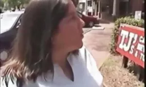 Ein Freund wird zum Schlafen videos reife frauen gepflanzt.