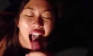Ein junger und attraktiver Trainer nähert sich einem Mädchen, um eine gute Persönlichkeit für eine passende Persönlichkeit zu beschreiben. Junge Frau kann nicht einmal reife frauen sex video glauben, dass sie auch nackt war. Sie bemerkte sofort den Lehrer des Trends, als sie anfing, ihre Muschi zu massieren. Aber die Frau hörte nicht auf, weil Bongo ihr Essen leckte, dann fing sie an zu lecken, blond und ließ sie nass.