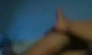 Der Mann beschloss, mit seiner Freundin zu spielen, und reife frauen video machte seine erste mit der Kamera zu seiner Verfügung. Christina stellte ein paar Fragen und bat das Mädchen, sich auszuziehen und ihre Titten. Sie fragte, Masturbation, Arbeit in Krebs und Rauchen. Das Mädchen drehte den Rücken um und beugte sich. Auf dem Boden kniete er nieder, zitterte und schloss sich Christina in der Brust an.